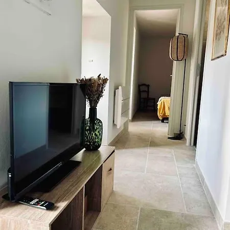 Apartamento Petit Place De L Eglise Piana (Corsica)